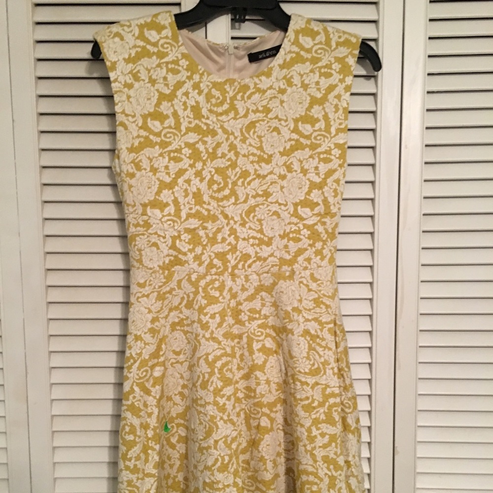 Cap sleeve dress